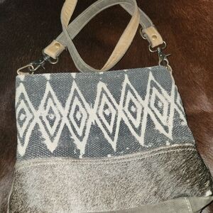 Stylish Gray Patterned Women's Bag